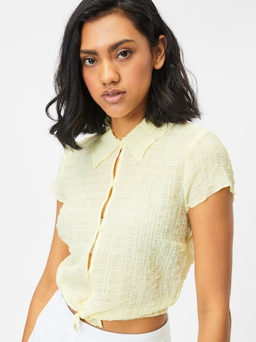 WEEKDAY - Blusa 'Selma' em amarelo