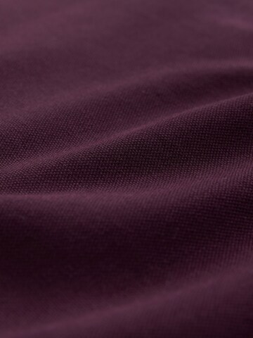 raudona Next Marškinėliai