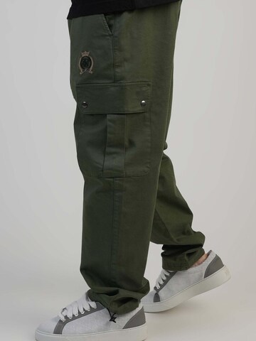 SikSilk Regular Sporthose 'Loose Fit Cargos'‌‌‌‌‌‌‌ in Grün: Vorderseite