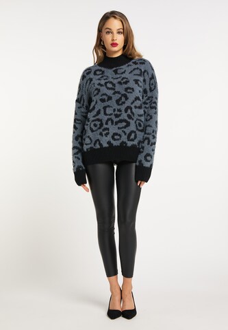 faina Sweater in Blue