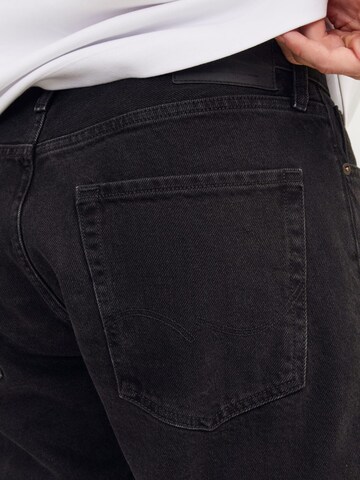 JACK & JONES Baggy Jeans 'Chris' in Black: front
