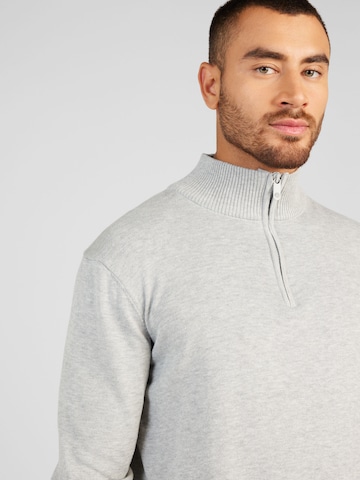 ABOUT YOU Pullover 'Enzo' in Grau
