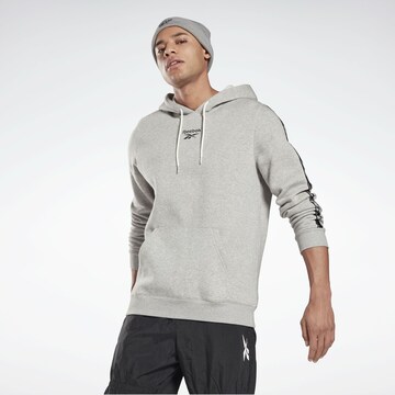 Reebok Sportsweatshirt 'Essentials' in Grau: predná strana