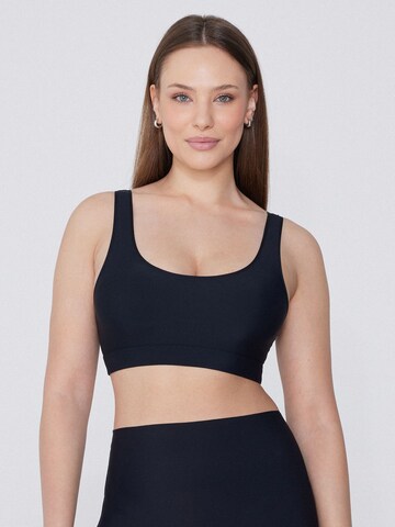 Tezenis Bralette Bra in Black: front