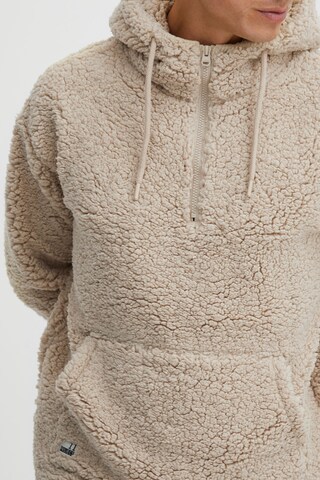 11 Project Pullover in Beige