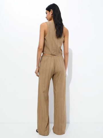 Pull&Bear Suit Vest in Brown