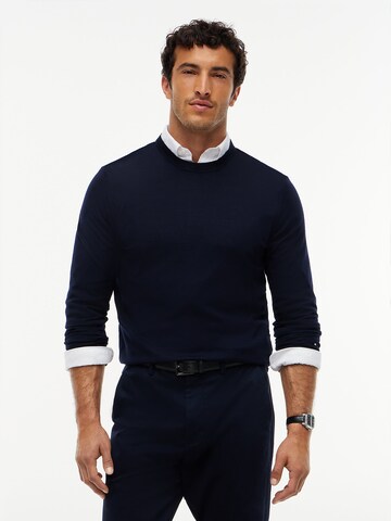 TOMMY HILFIGER Sweater in Blue: front