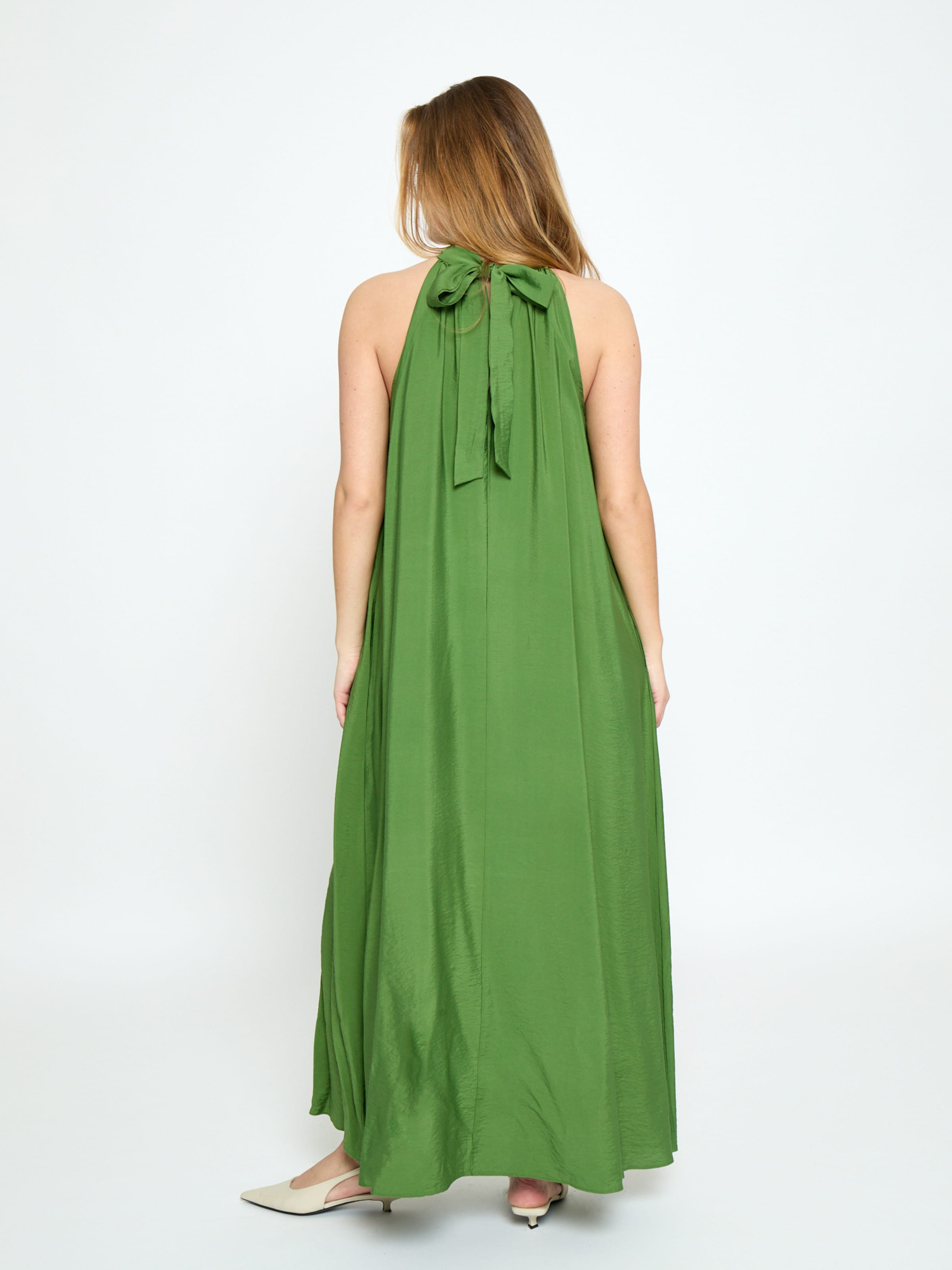 Peppercorn - Vestido 'Opeya' en verde