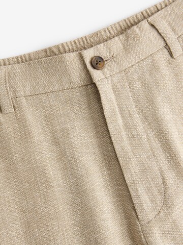 regular Pantaloni di Next in beige
