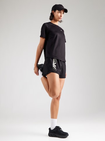 ASICS Λειτουργικό μπλουζάκι σε μαύρο