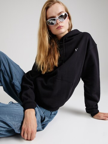 Vertere Berlin Sweatshirt 'LOVERS AND SINNERS' in Zwart: voorkant