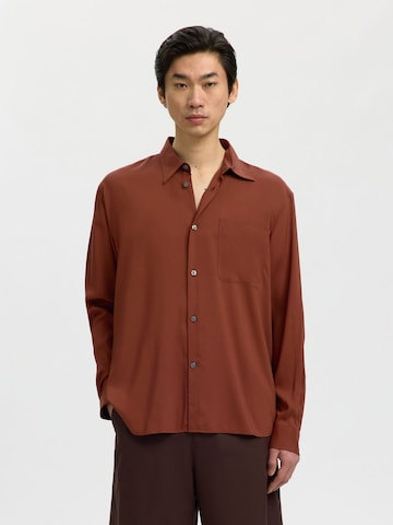 SELECTED Comfort Fit Skjorte i rød: forside