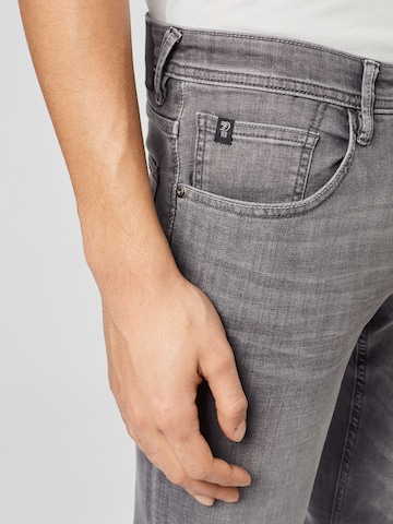 Regular Jeans 'Aedan' de la TOM TAILOR DENIM pe gri