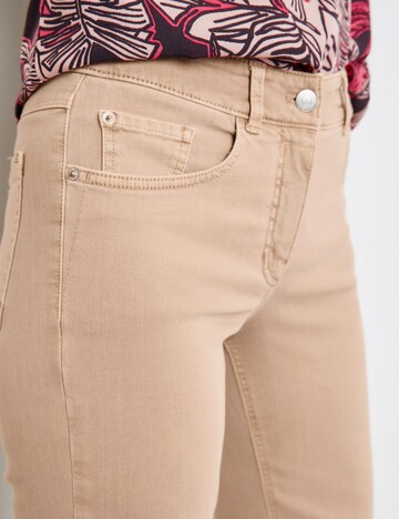 GERRY WEBER Slimfit Jeans in Beige