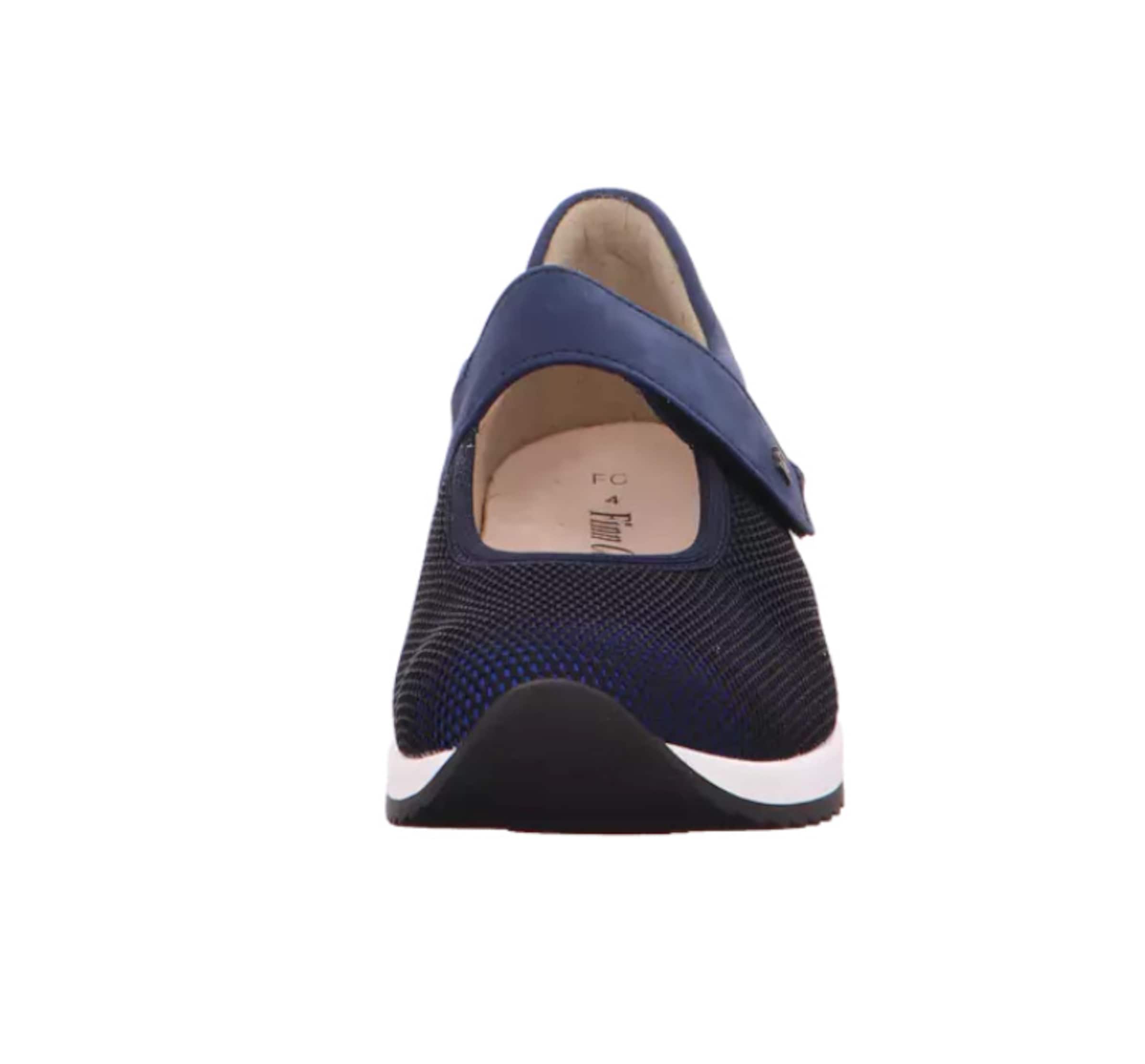 Finn Comfort Instappers in Beige