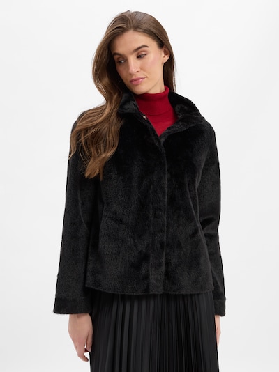 Marie Lund Veste mi-saison en noir, Vue avec produit
