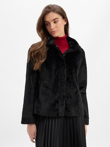 Veste mi-saison Marie Lund en noir : devant