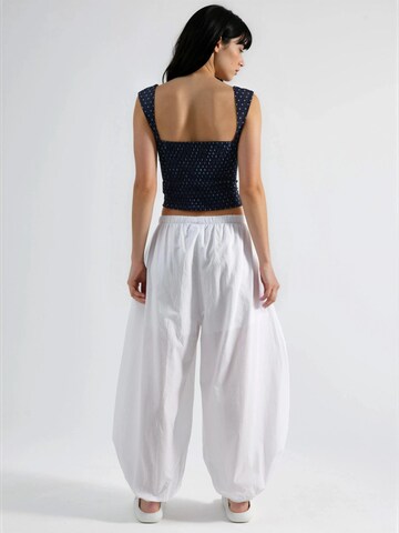 Busem Barrel Pants in White
