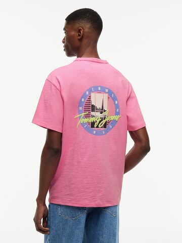T-Shirt Tommy Jeans en rose : devant