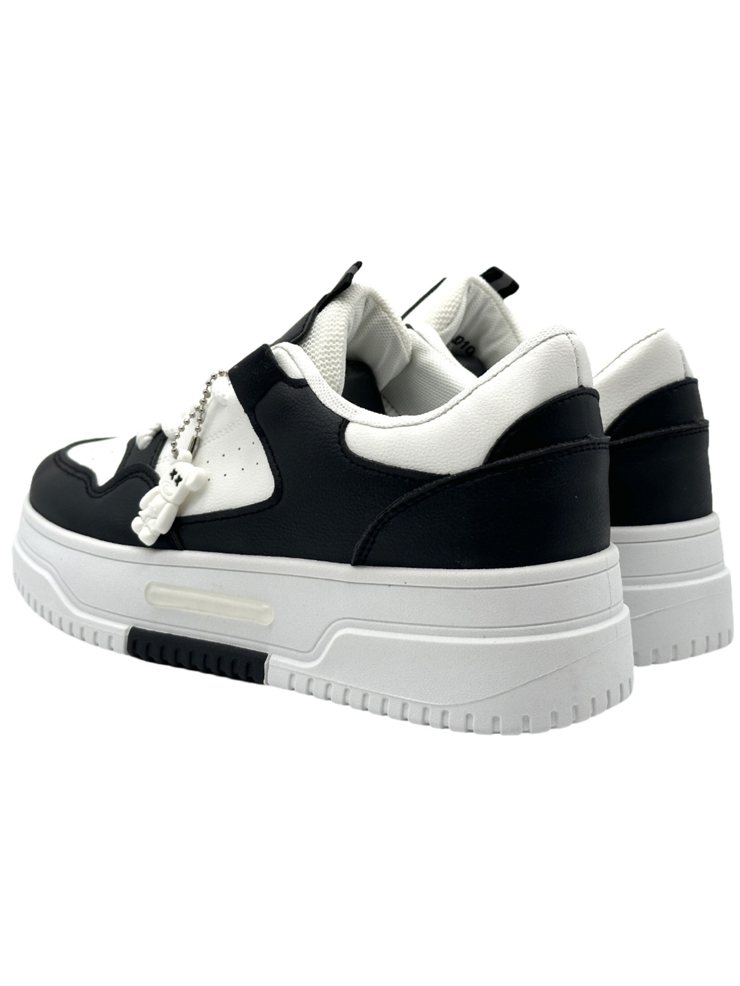 Nowaland Sneakers 'Chunky Platform Trainers' in Black