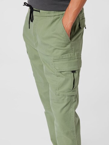 s.Oliver - Loosefit Pantalón en verde