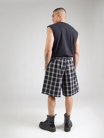 WEEKDAY Loosefit Housut 'Fargo' värissä musta