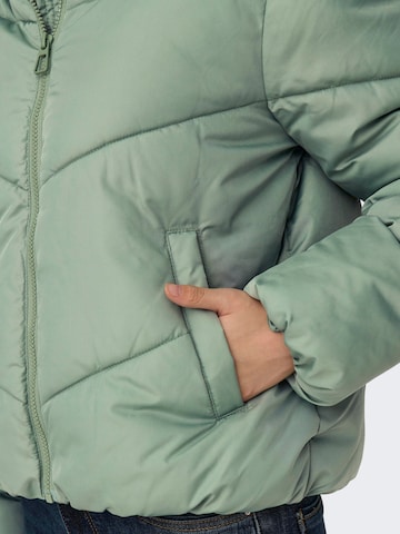 ONLY Between-season jacket 'ALLY' in Green