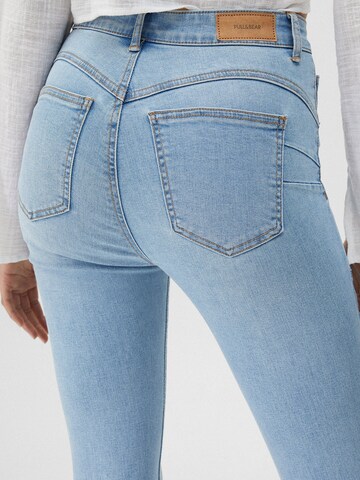 Skinny Jeans de la Pull&Bear pe albastru