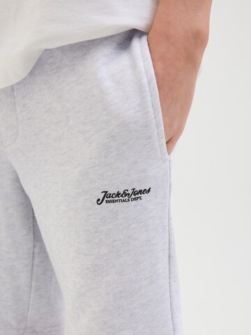 Slimfit Pantaloni 'JPSTGORDON JJBEAU' di Jack & Jones Junior in grigio