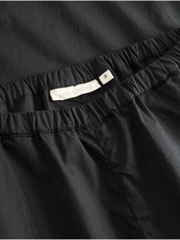 STUDIO FEDER Wide leg Trousers in Black