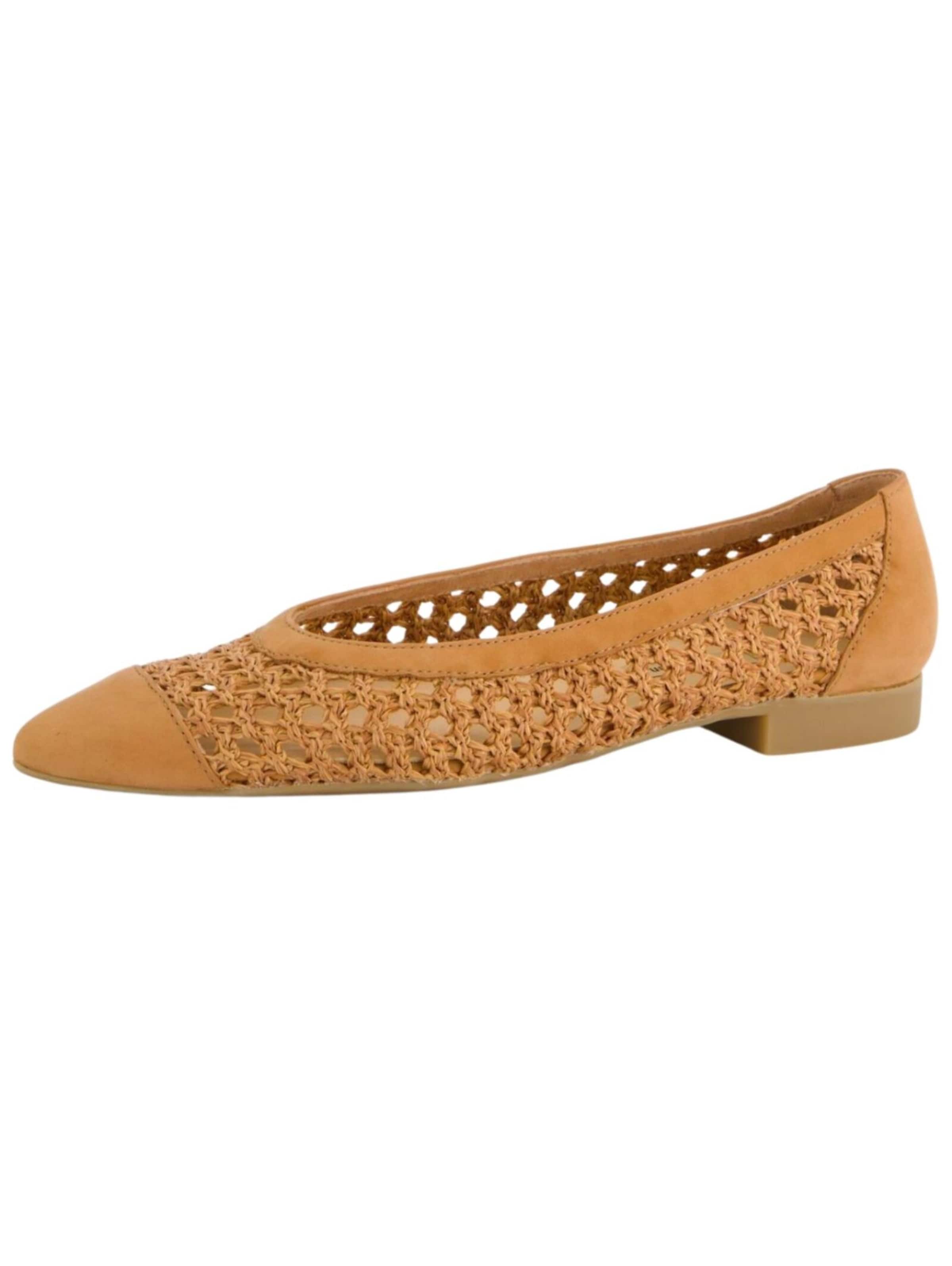 Paul Green Ballet Flats in Brown: front
