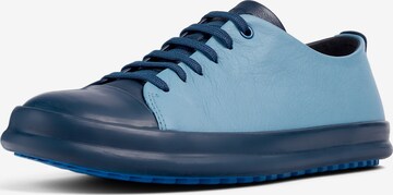 CAMPER Sneakers laag 'Chasis Twins' in Blauw: voorkant
