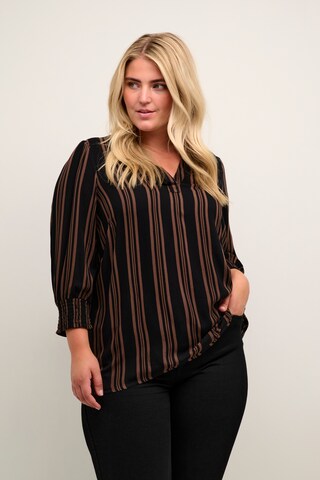 KAFFE CURVE Blouse 'Elina' in Zwart: voorkant