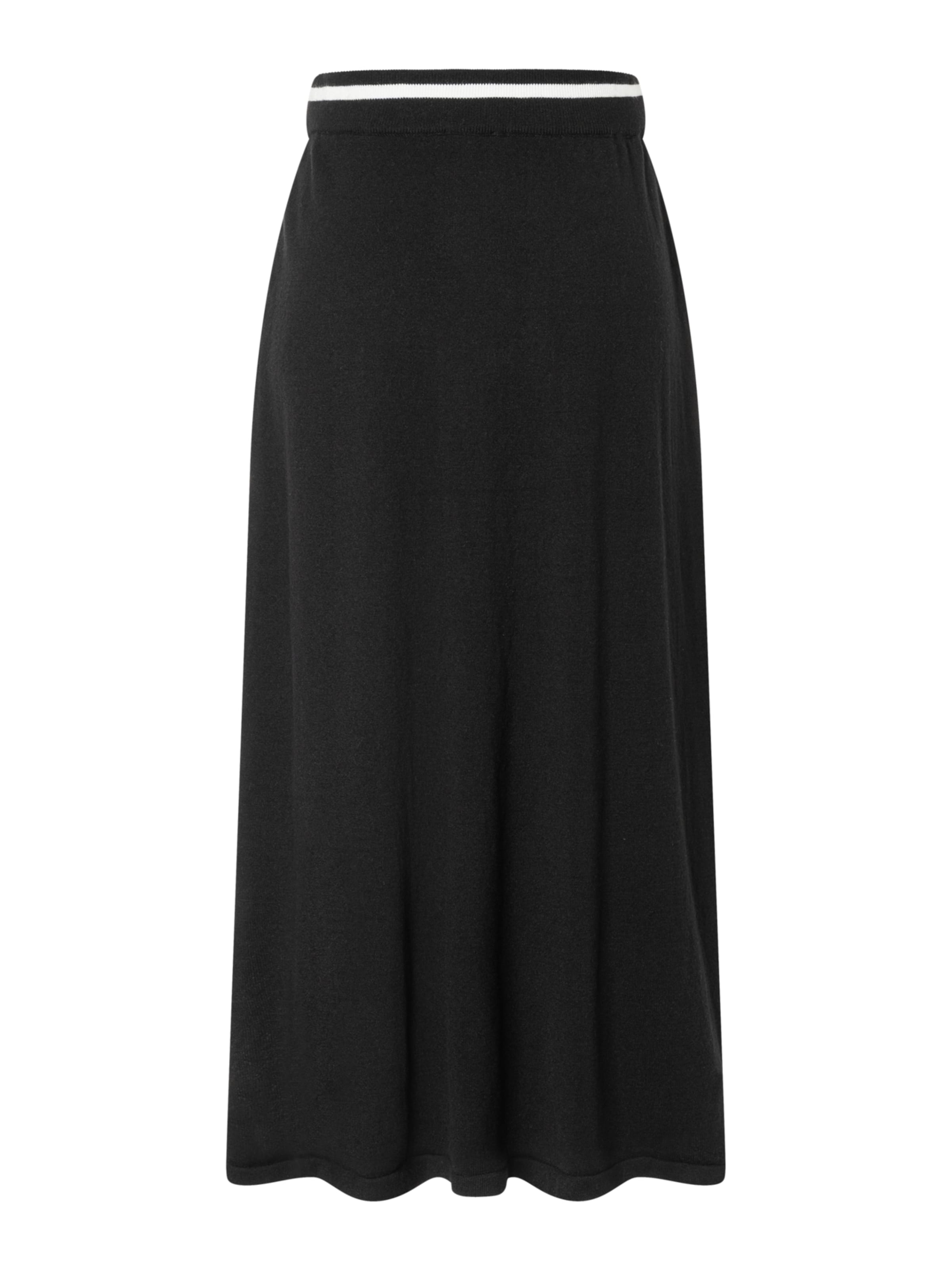 MORE & MORE Skirt in Black