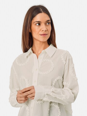 Masai Bluse 'MaImma' i hvid