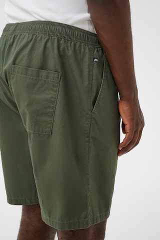 Matinique Regular Chino 'Noram' in Groen