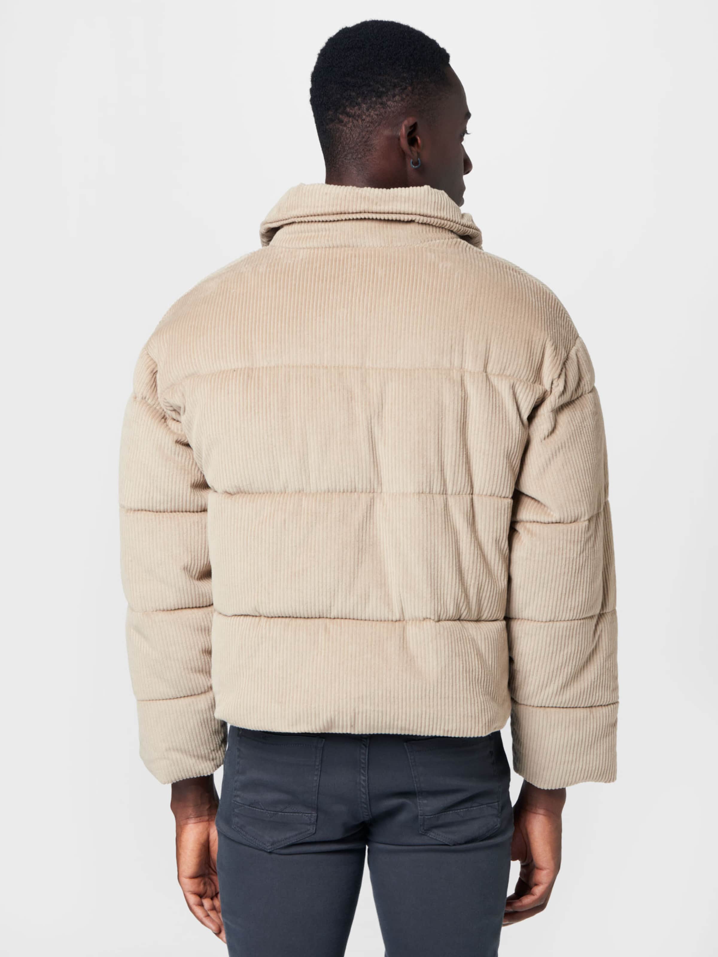 BURTON MENSWEAR LONDON Winter jacket in Sand ABOUT YOU