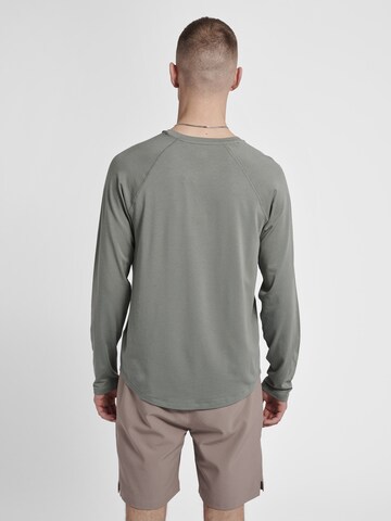 Hummel Performance Shirt in Green