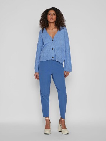 Cardigan 'RIL' VILA en bleu