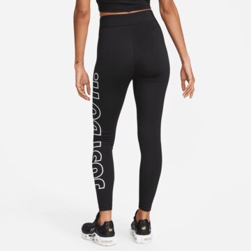 Nike Sportswear Skinny Leggings in Schwarz