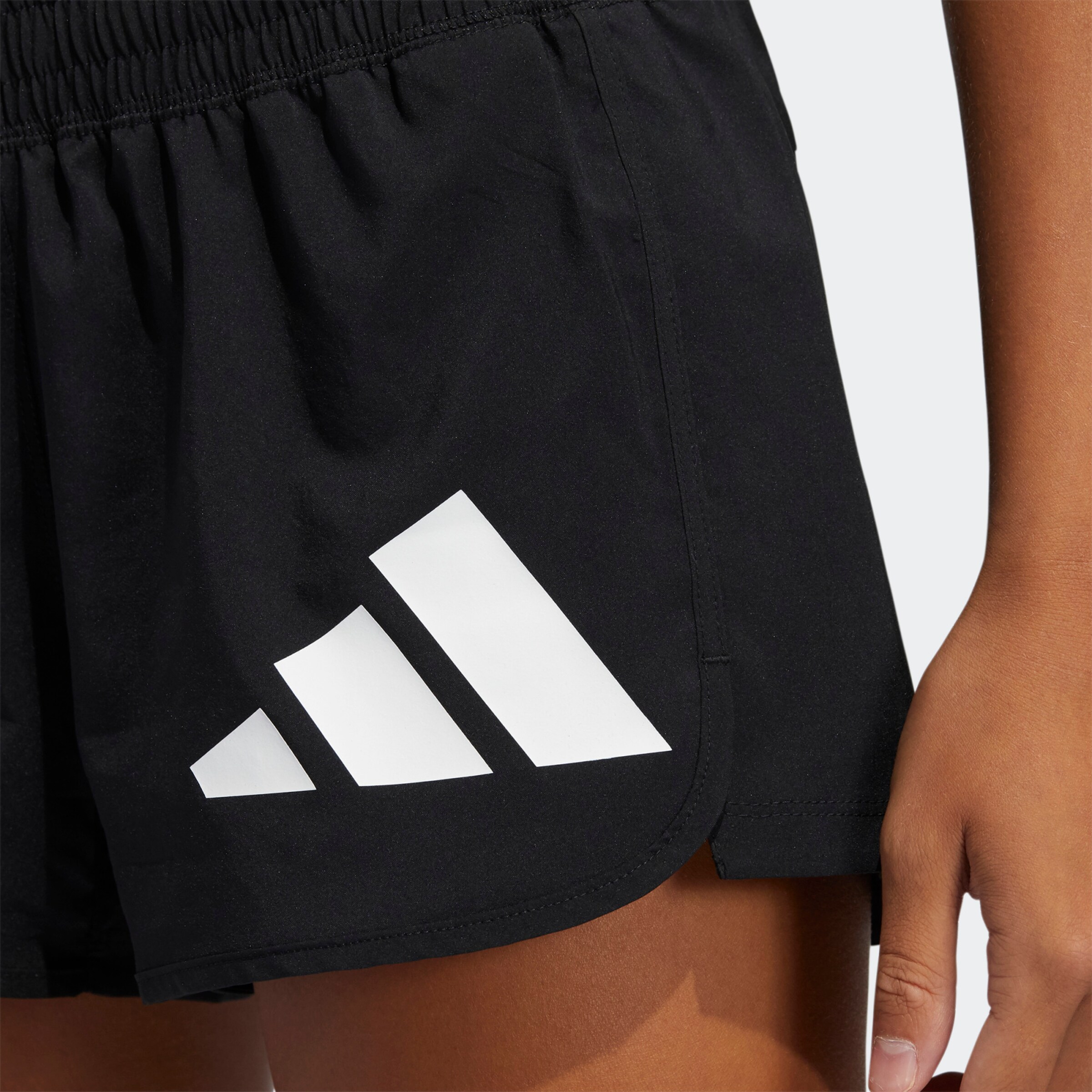 Juoda ADIDAS PERFORMANCE Sportinės 