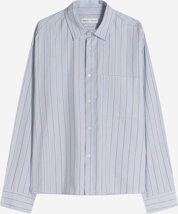 Bershka Regular Fit Paita värissä sininen: etupuoli