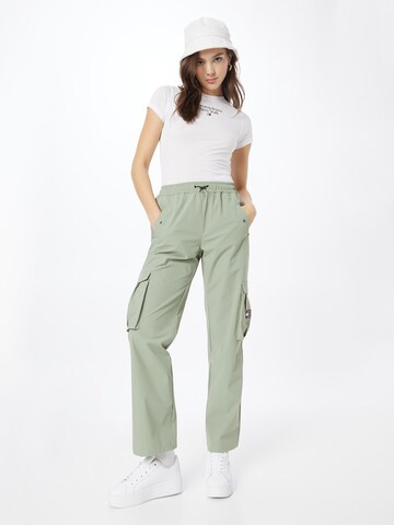 Regular Pantalon cargo 'BETSY' Tommy Jeans en vert