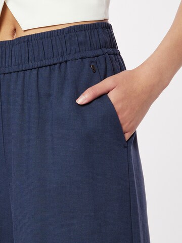 COMMA Široke hlačnice Hlače | modra barva
