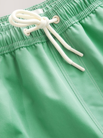 Shorts de bain Next en vert