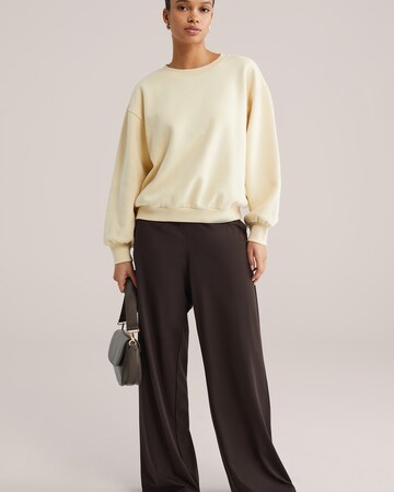 Bluză de molton de la WE Fashion pe bej