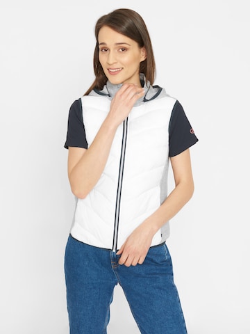 Sea Ranch Vest in White: front