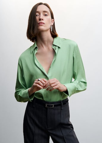 MANGO Blouse 'Ideale' in Groen: voorkant