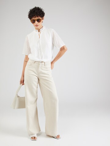 Chemisier 'VIMICHELLE' VILA en blanc