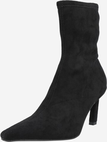 Bottines 'Olive' TOPSHOP en noir : devant